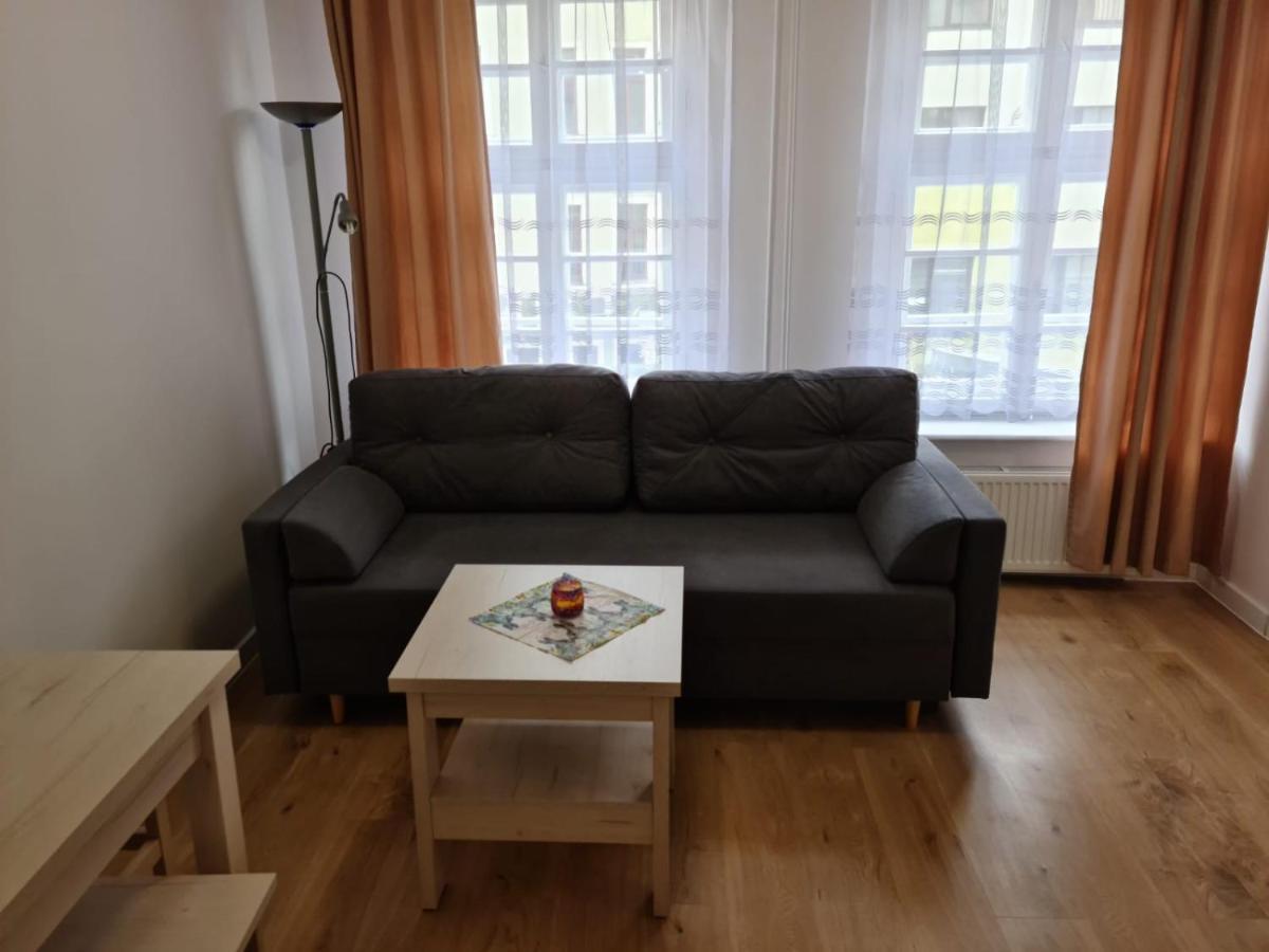 Apartament De Luxe Emily Jelenia Gora Bagian luar foto